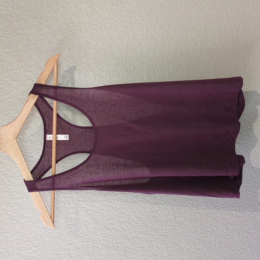 Athleta Vapor Scoop Tank in Agate Purple